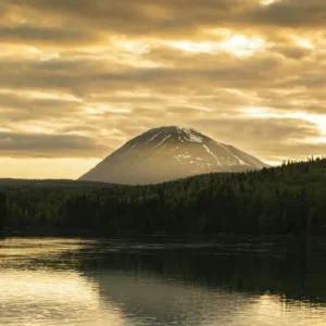 Volcano (dupe) Fragrance Oil ~ For Candle, Soap, Lotion, Bath & Body & Crafts